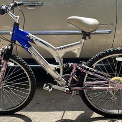 VERTICAL PK7 Mountain Bike $26”