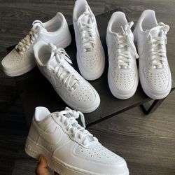 White Air Force Ones Sizes 7,7.5,8 And 12