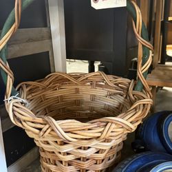 Large Basket Vintage