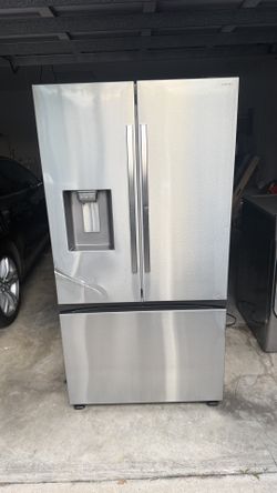 Samsung Refrigerator (2025 Model) – Works Perfectly + 3-Month Warranty 