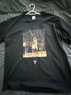 KOBE 81 point Nike Tee L