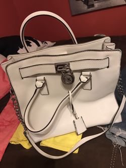 Mk original lock bag never used purse