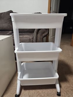 Rolling cart