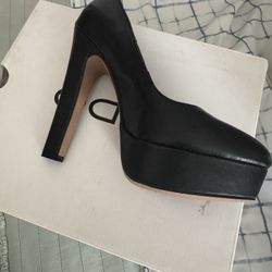 Heels Size 6