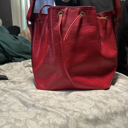 Louis Vuitton Epi Noe Bag