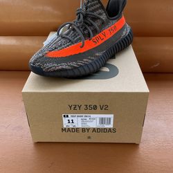 Yeezy 350 V2