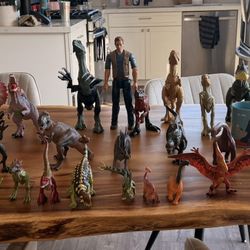 Jurassic World and other Dinos