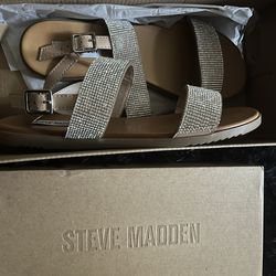 Steve Madden Rhinestone Sandals Size 9
