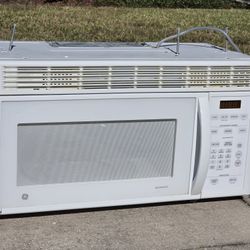 Microwave GE Spacesaver