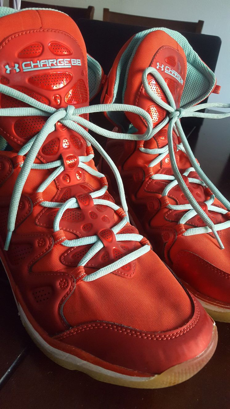 Under Armour Spine Bionic & Charge BB - 'Kemba Walker' PE