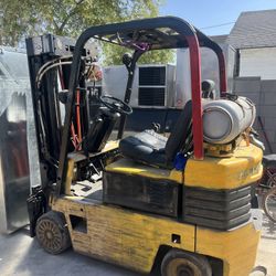 Forklift