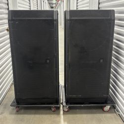 JBL SRX828s Passive Speaker