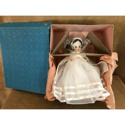 Madame Alexander Snow White Doll 1965