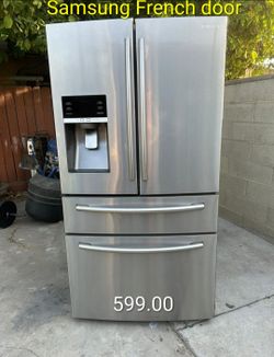 Samsung 4 door french style refrigerator