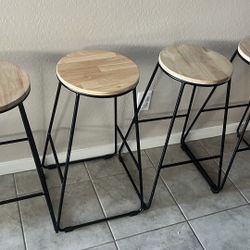 Backless Bar Stools