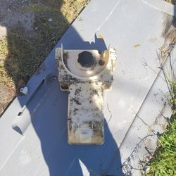 ((Gastank L or LA Johndeere)) Mower