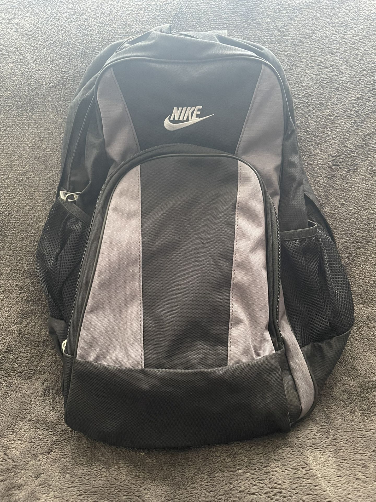 NIKE DB VARSITY 3 Section BACKPACK Large BA-2521-077 Black and Dark Grey