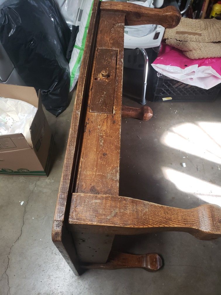 Free Table