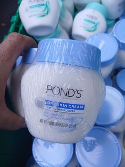 Pond's Dry Skin Cream Facial Moisturizer (6.5 oz / 184g)