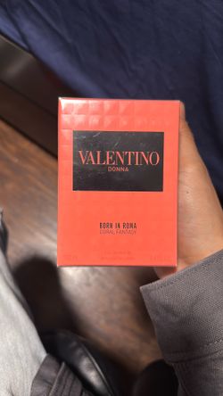 Valentino Donna Born in Roma Coral Fantasy