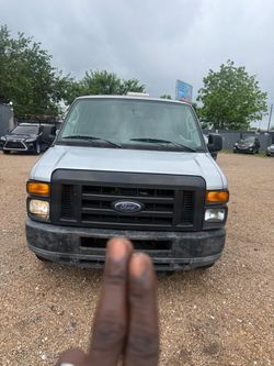 2014 Ford Econoline
