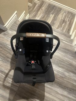 Nuna Mixx Next Pipa Baseless Car seat