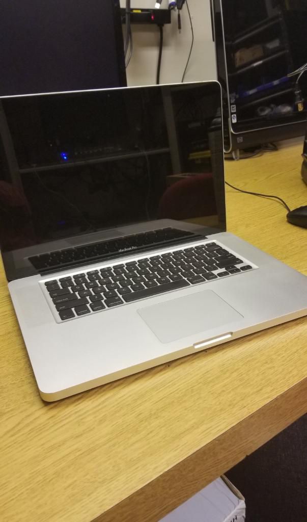 2010 MacBook Pro (Willing to Make a Deal)