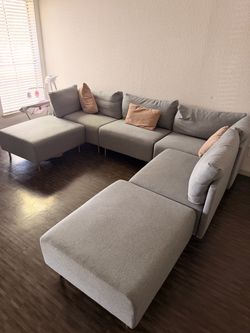 Couch set