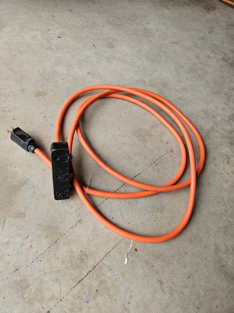 3 Outlet Extension Cord