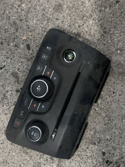 2013 dodge charger climate buttons