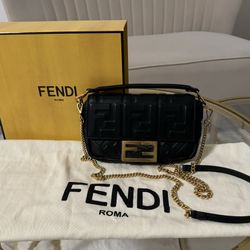 Fendi Baguette Mini 