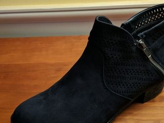 American Rag Womens Aabby1 Almond Toe Ankle Fashion Boots, NAVY PERF, Size 9