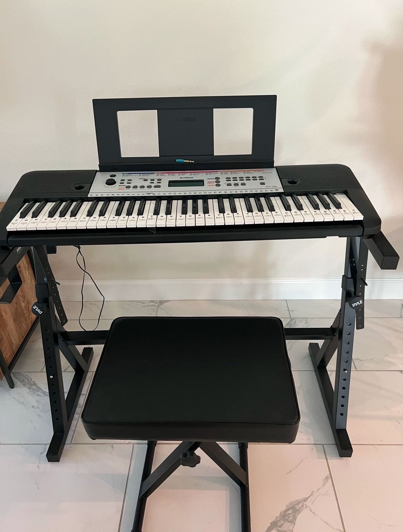 New Yamaha Keyboard, Stand, And Seat