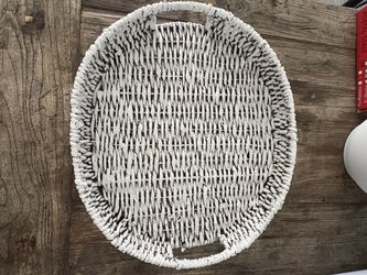 White Washed Wicker Oval Basket Tray 16x14 X 3