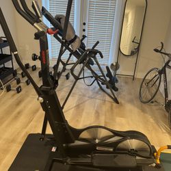 Elliptical Keiser M5i Machine