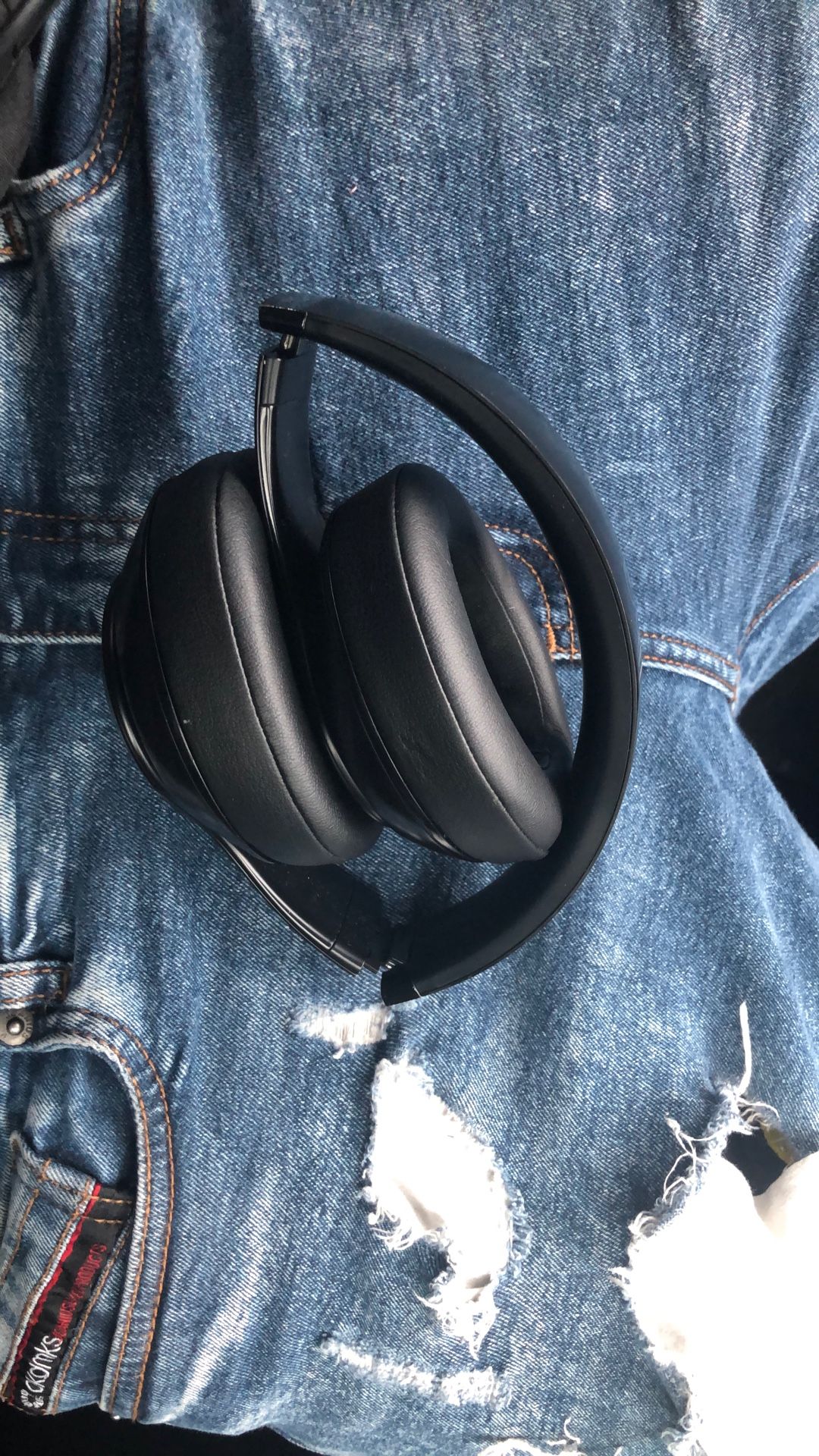Beats Studio3