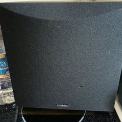 Yamaha NS-SW050 Active Servo 8" Powered Subwoofer