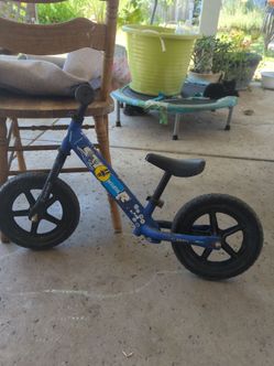Blue strider, bike toddler. Pick up only
