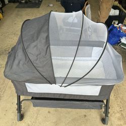 Bassinet 