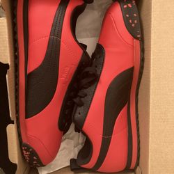 Brand New Pumas Men’s Size 9 1/2