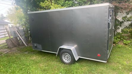 Trailer cargo