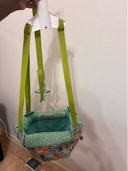 Baby doorway jumper