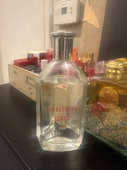 Tommy Girl Perfume Size: 3.4 OZ / 100 ML  $28