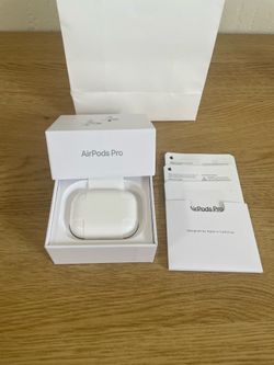 Brand new AirPods Pro 3s