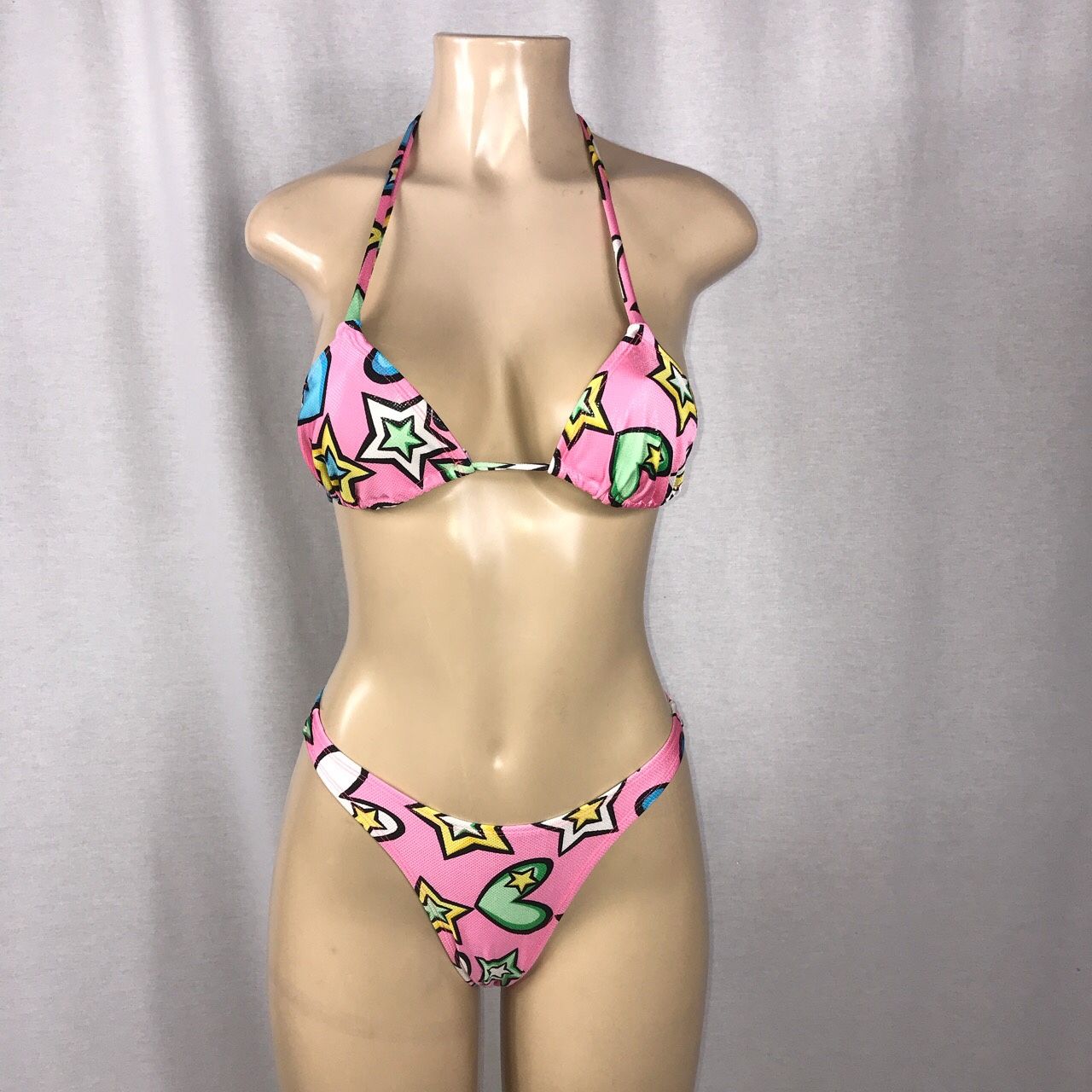 Zuliana Hot and Sexy bright wet look stars and hearts bikini. Pink with hearts 💕 and stars ⭐️ prin
