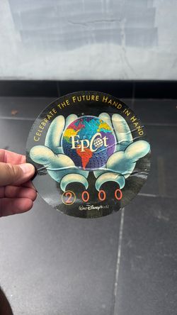 Walt Disney World Epcot 2000 post card