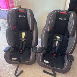 2 Graco Milestone Carseats 3-1 