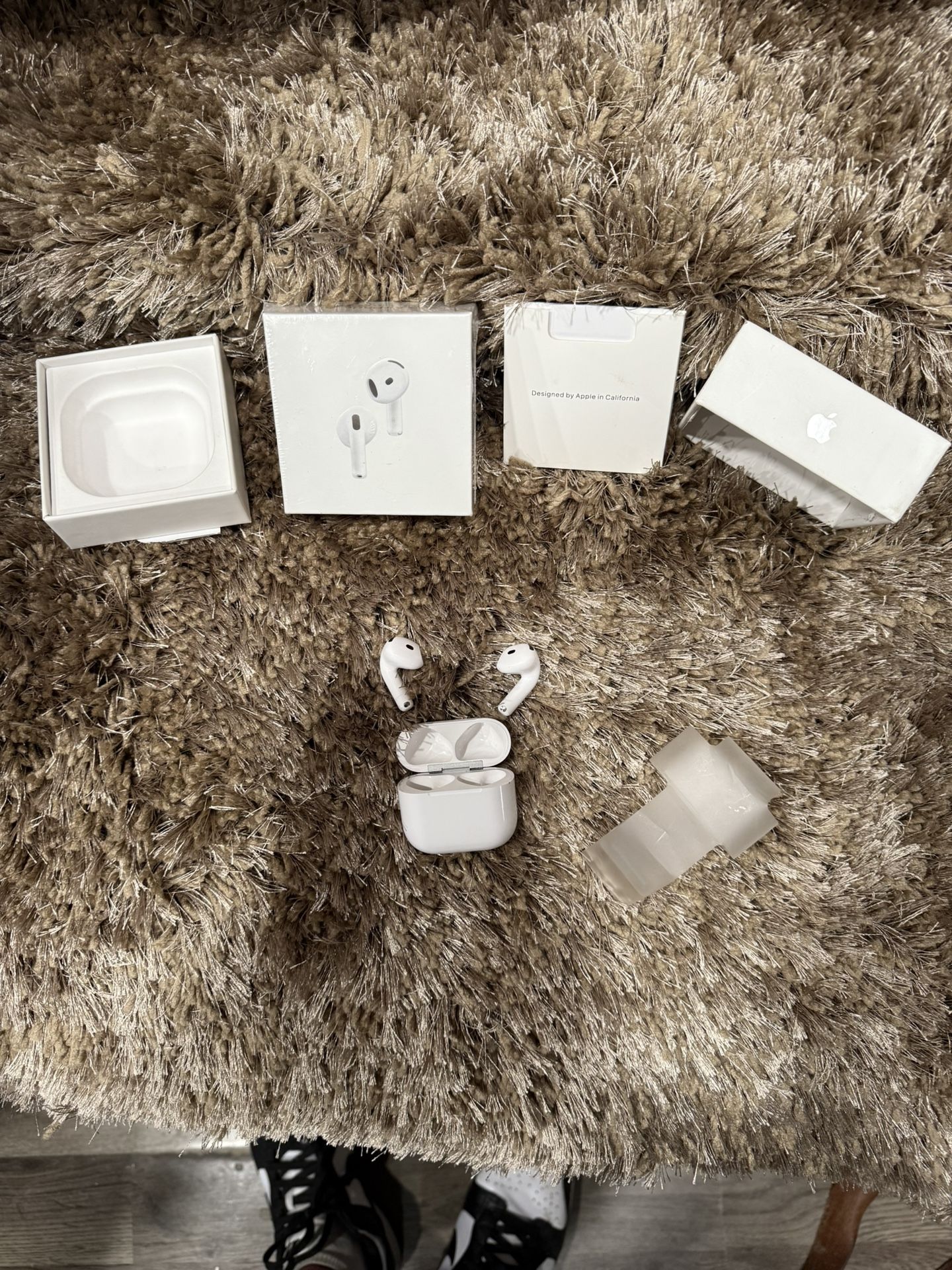 Wireless headphones