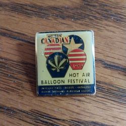 Vintage Molson Canadian Lapel Pin