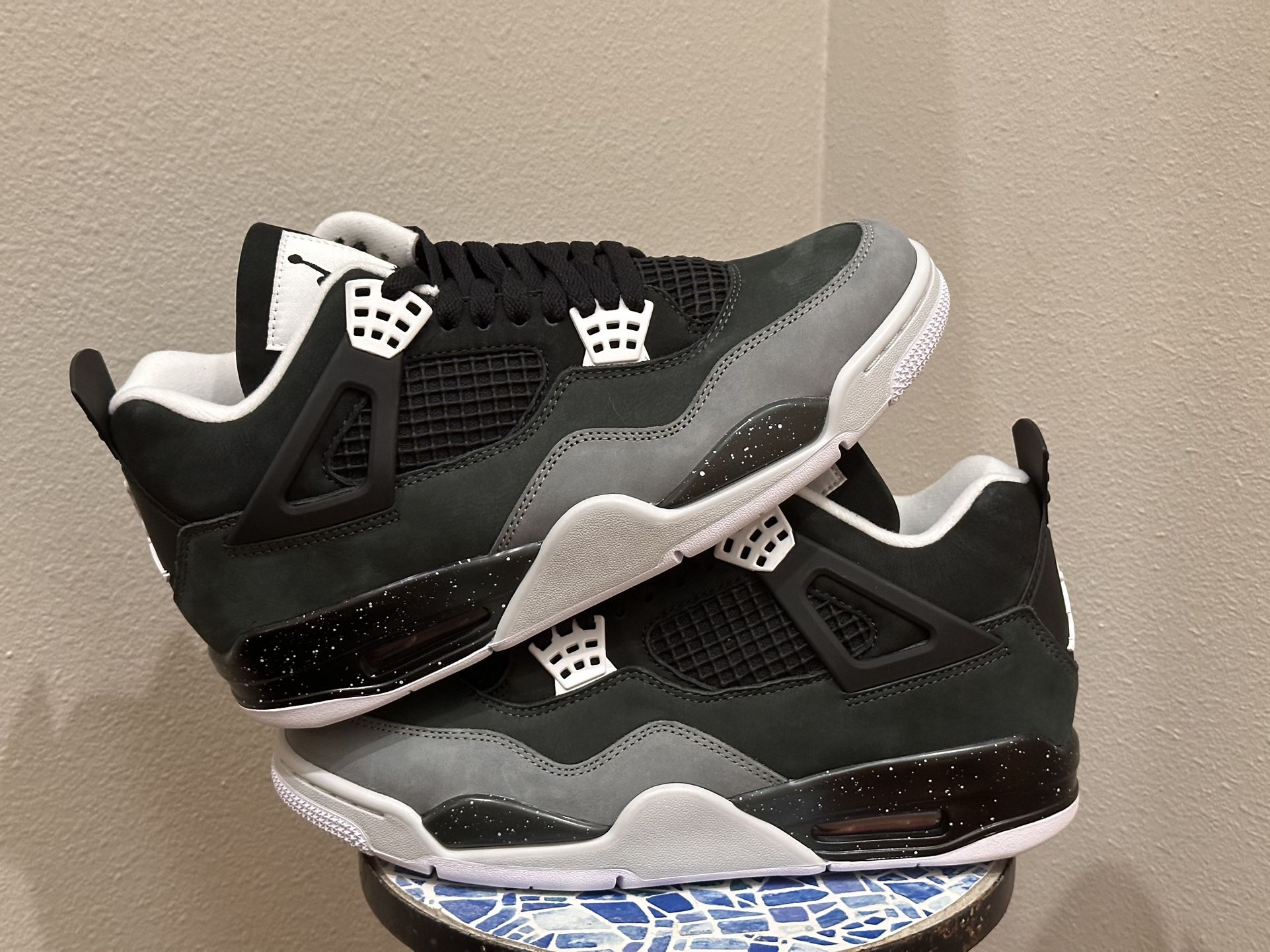 Jordan 4 Fear Size 10.5 Brand new No box No trades